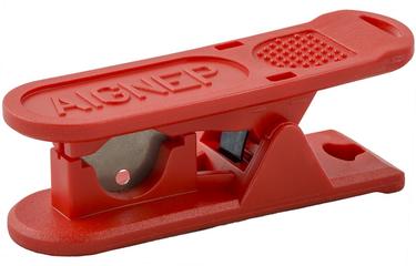 COUPE TUBE POUR TUBE PLASTIQUE