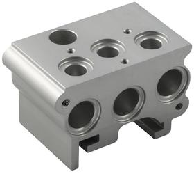 FRONT MANIFOLD END PLATE - NPTF